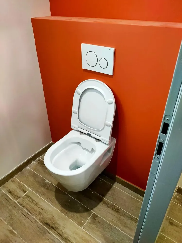 Sanitaires (6)